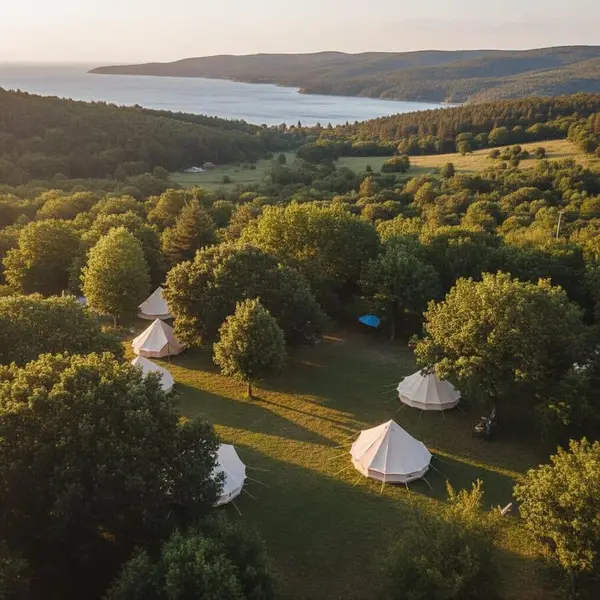 Camping Lavania / Serhat Alkan
